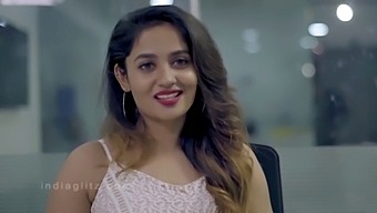 Stunning Girl Assists In Porn Production (Tamil)
