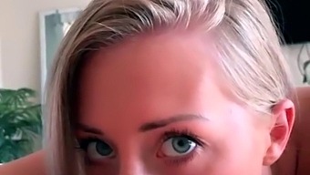 Amateur Couple Enjoys Passionate Blowjob And Sex On Tinder Date